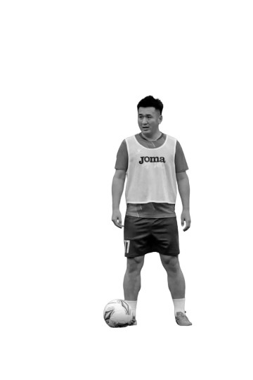 开云体育官网-他们是体育老师也是“吴越杯”上冲锋陷阵的“球星”|宁波四中|陈连晟|卢中磊|浙江省城市足球联赛|宁波队_新浪体育_新浪新闻