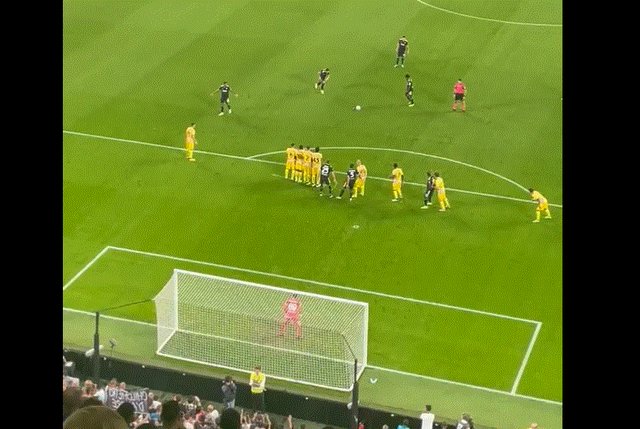 1661974832177083022.gif j-9-2.gif